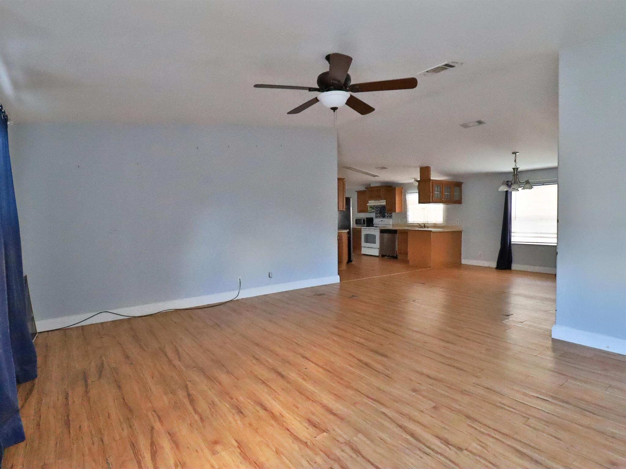 151 Plantation Boulevard