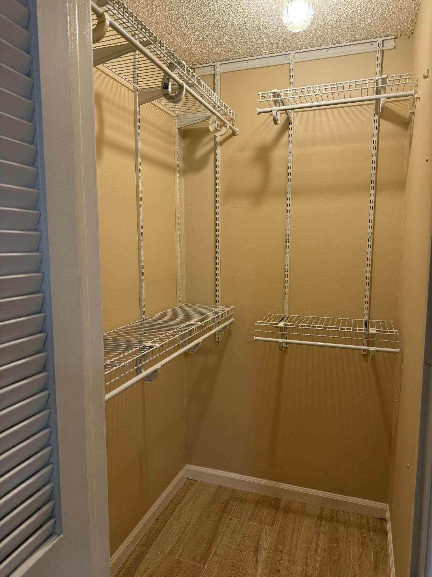 HIGHLAND PINES - Residential Lease