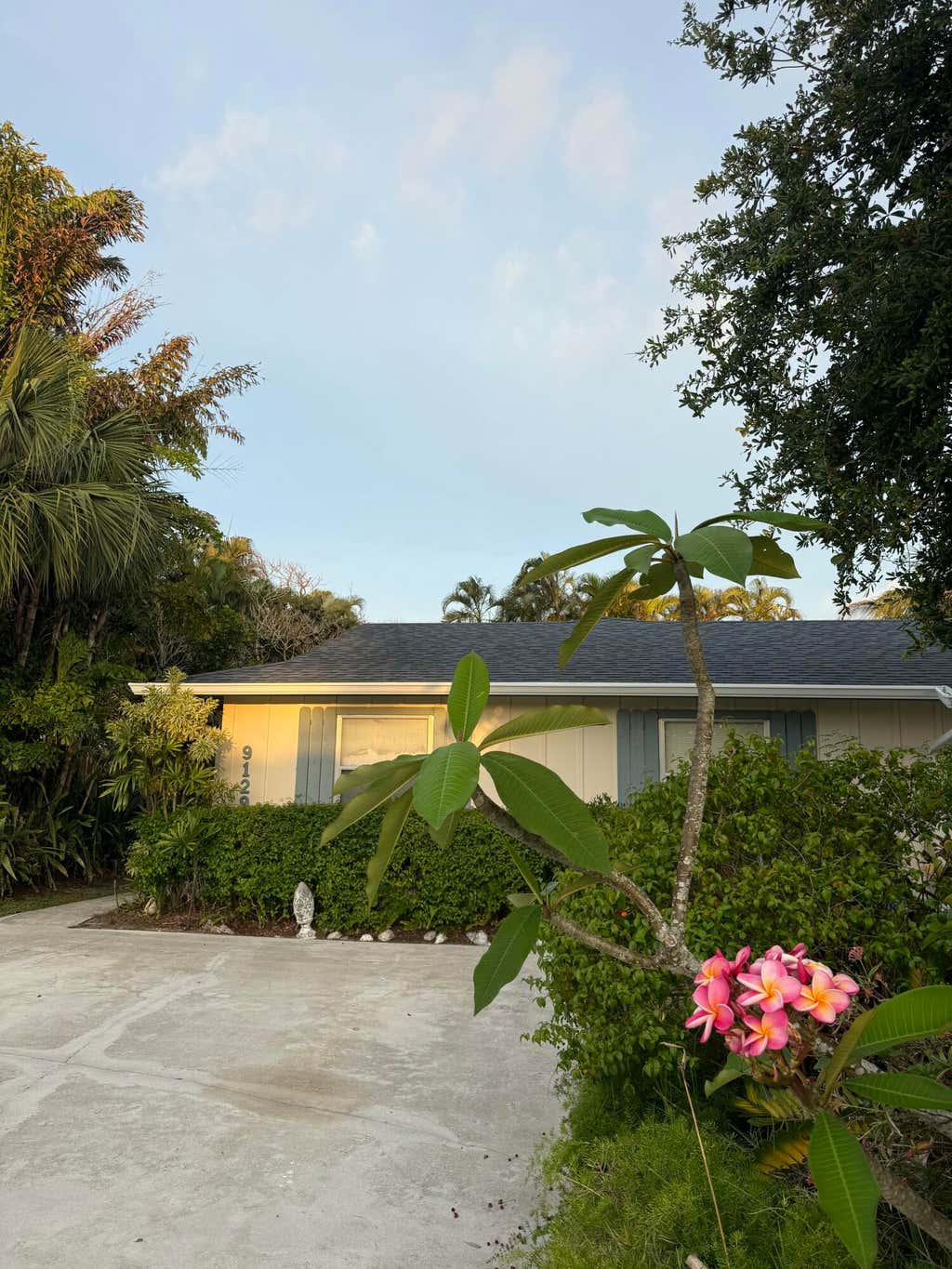 Photo of 9129 W Highland Pines Boulevard, Palm Beach Gardens, FL 33418 (MLS # B26029218)