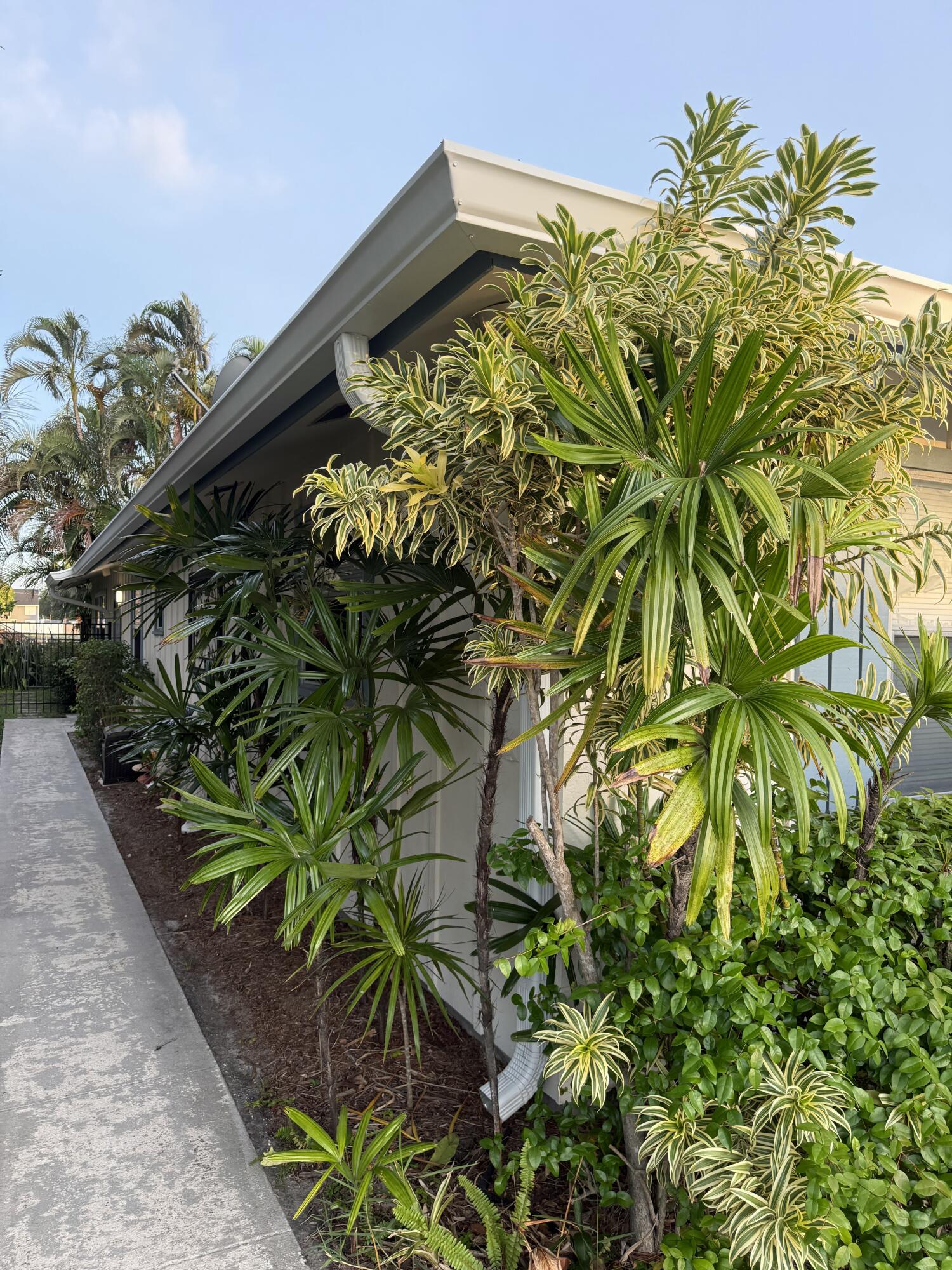 HIGHLAND PINES - Residential Lease