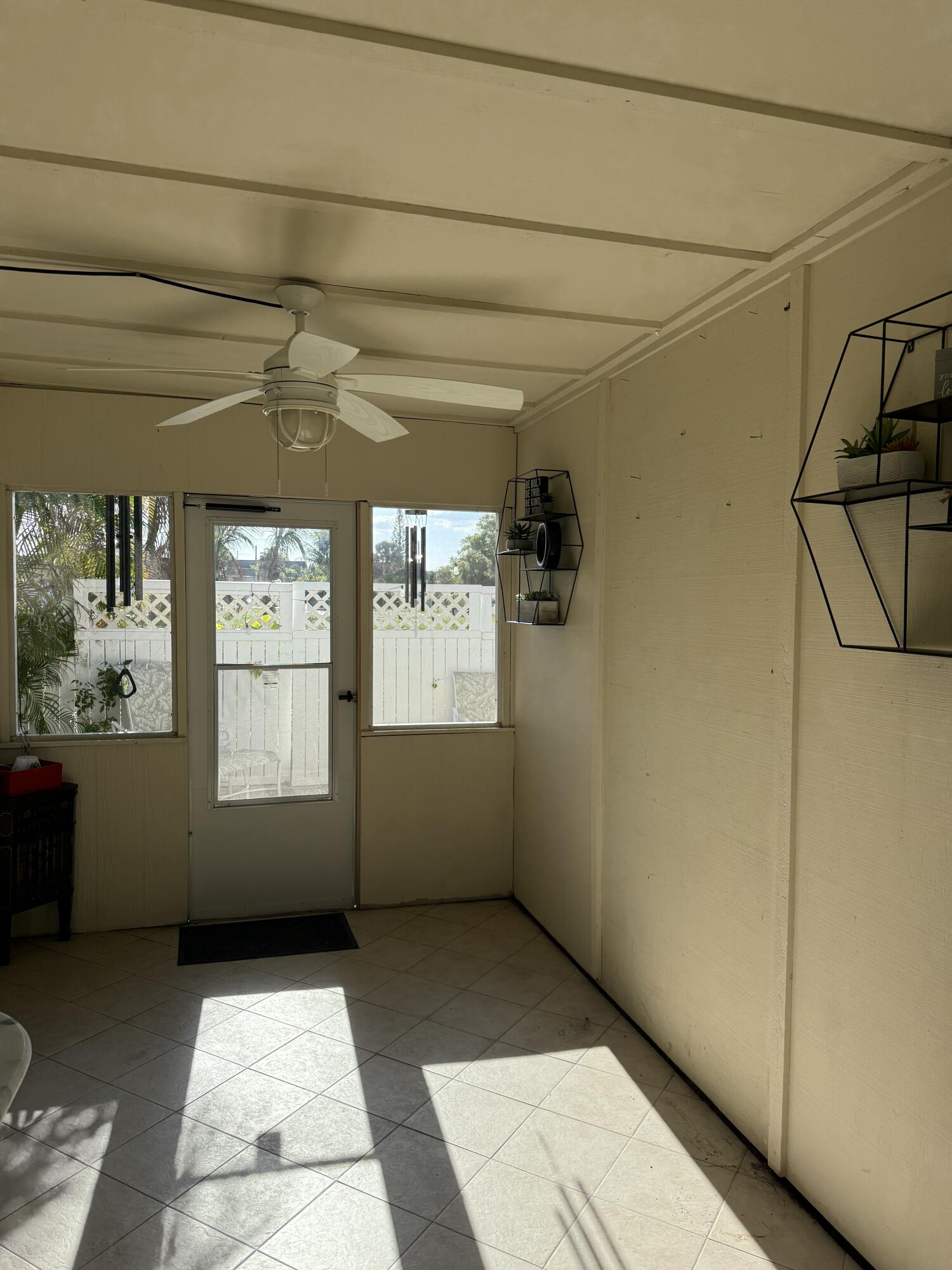 HIGHLAND PINES - Residential Lease