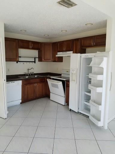 WEST DEERFIELD BEACH - Residential