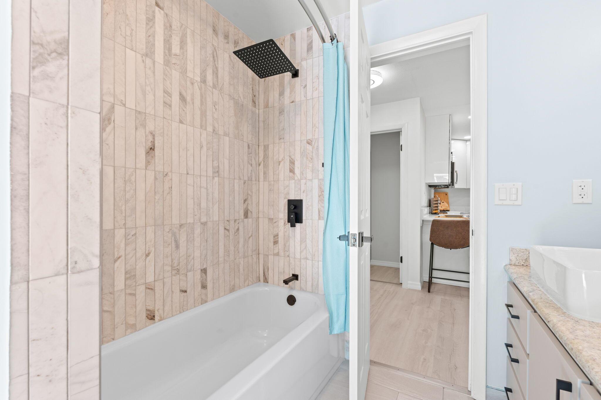 PALM BEACH ISLES 1 - Residential