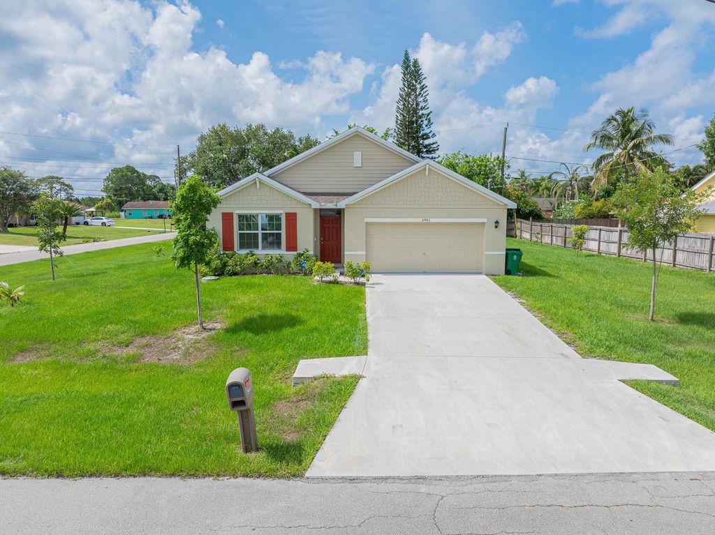 Photo of 2901 SW Boxwood Circle, Port Saint Lucie, FL 34953 (MLS # F10507264)