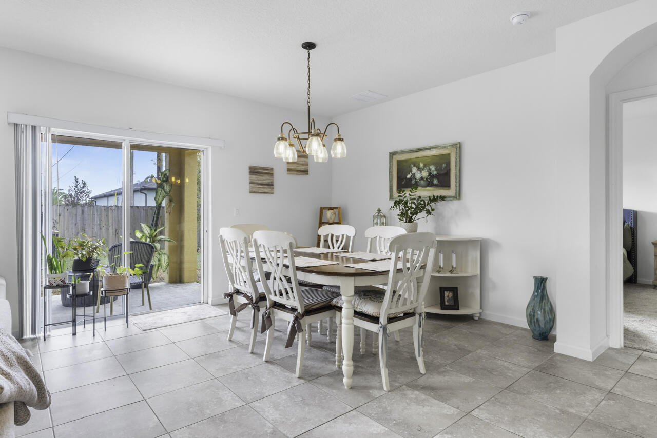 PORT ST LUCIE SECTION  22 - Residential