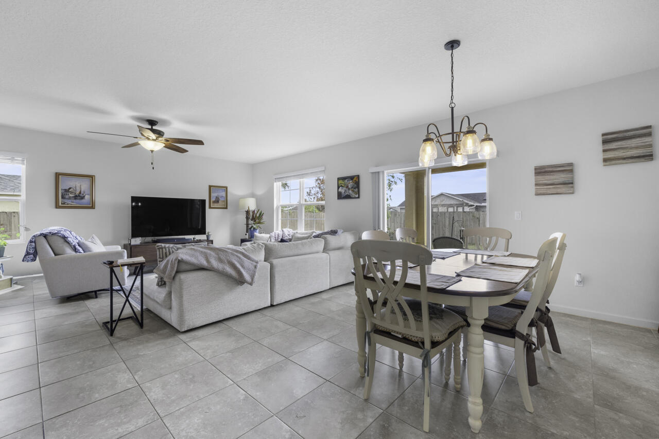 PORT ST LUCIE SECTION  22 - Residential