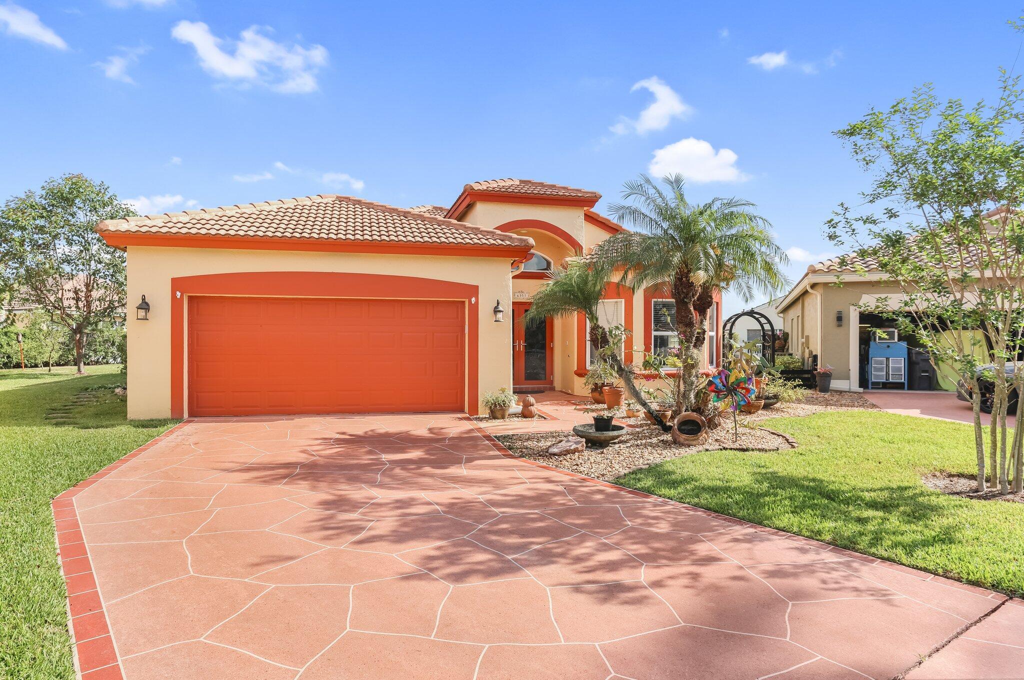 6351 Harbour Club Drive