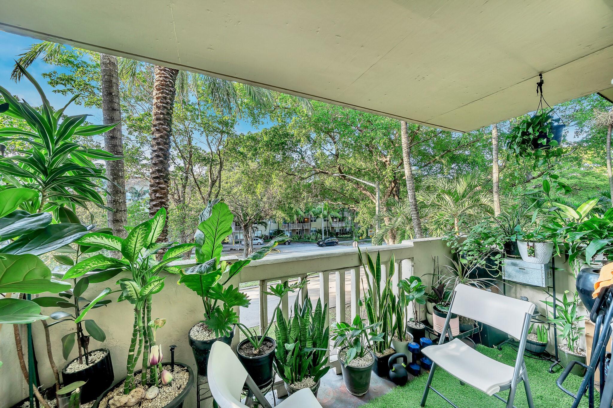 Bayview Palms - Residential