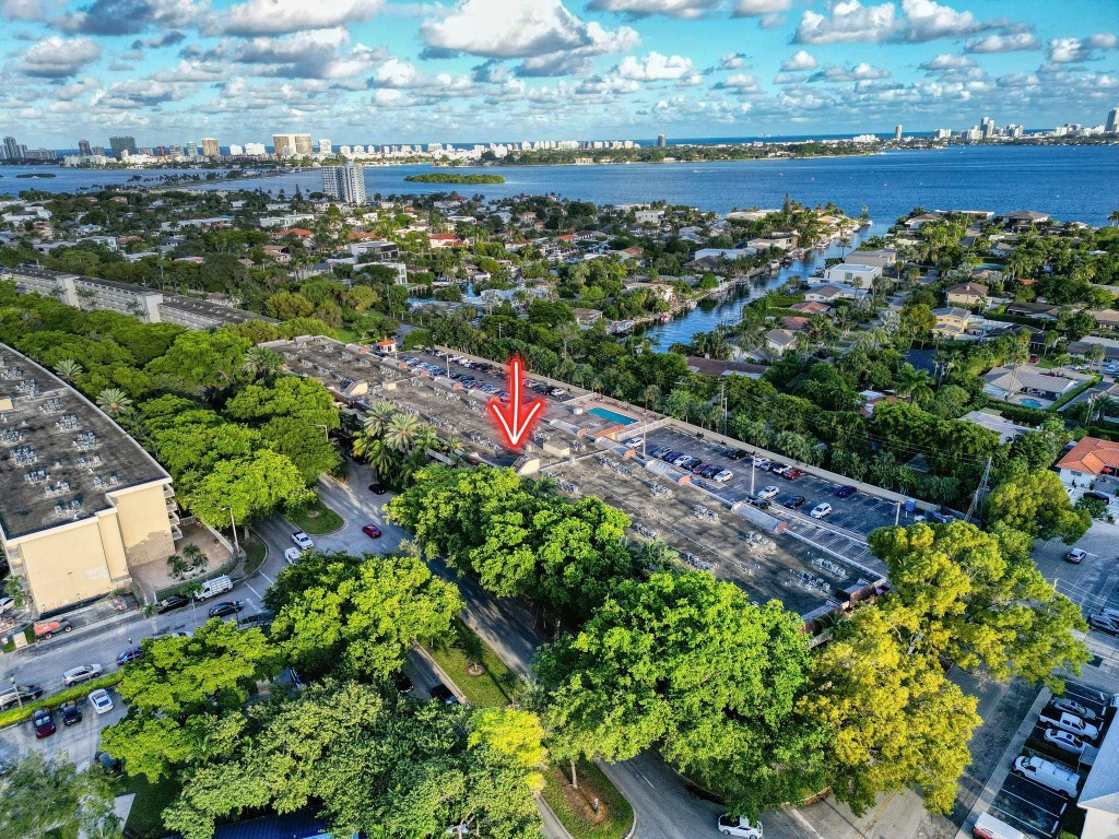 Bayview Palms - Residential