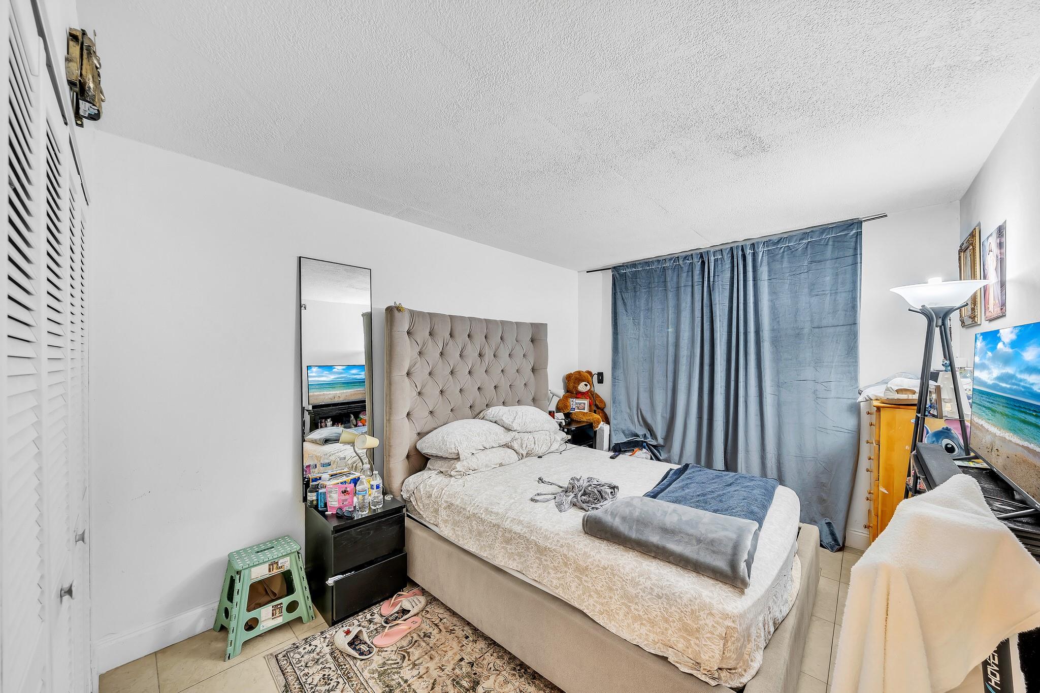 Bayview Palms - Residential