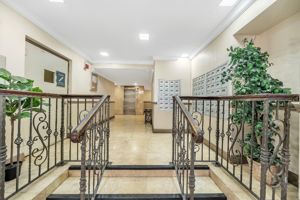 Bayview Palms - Residential