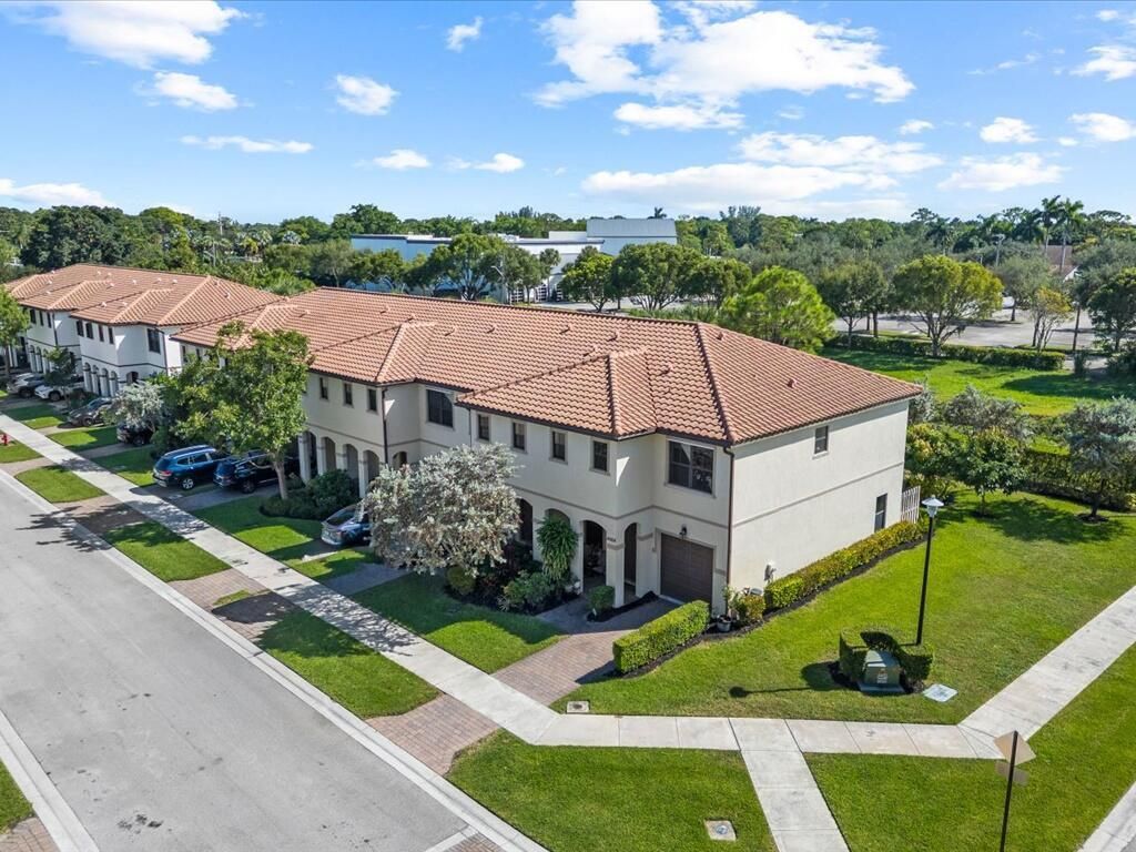 Photo of 4664 Silver Saw Lane, Lake Worth, FL 33463 (MLS # R11134547)