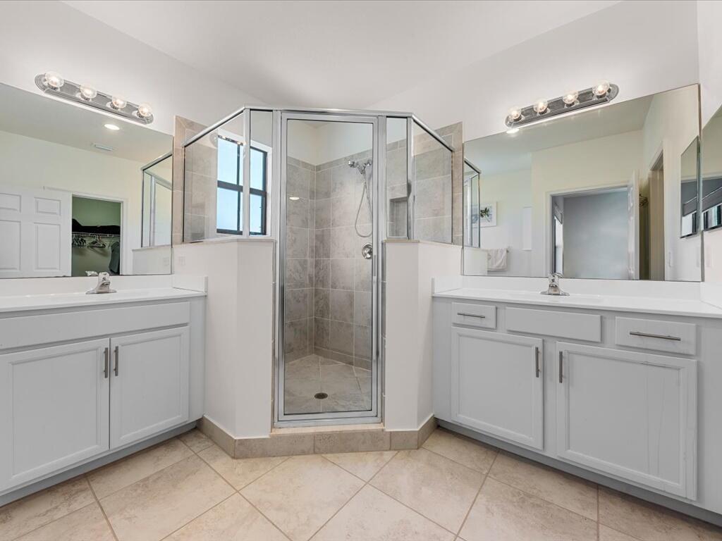 SABAL GROVE PLAT TWO - Residential