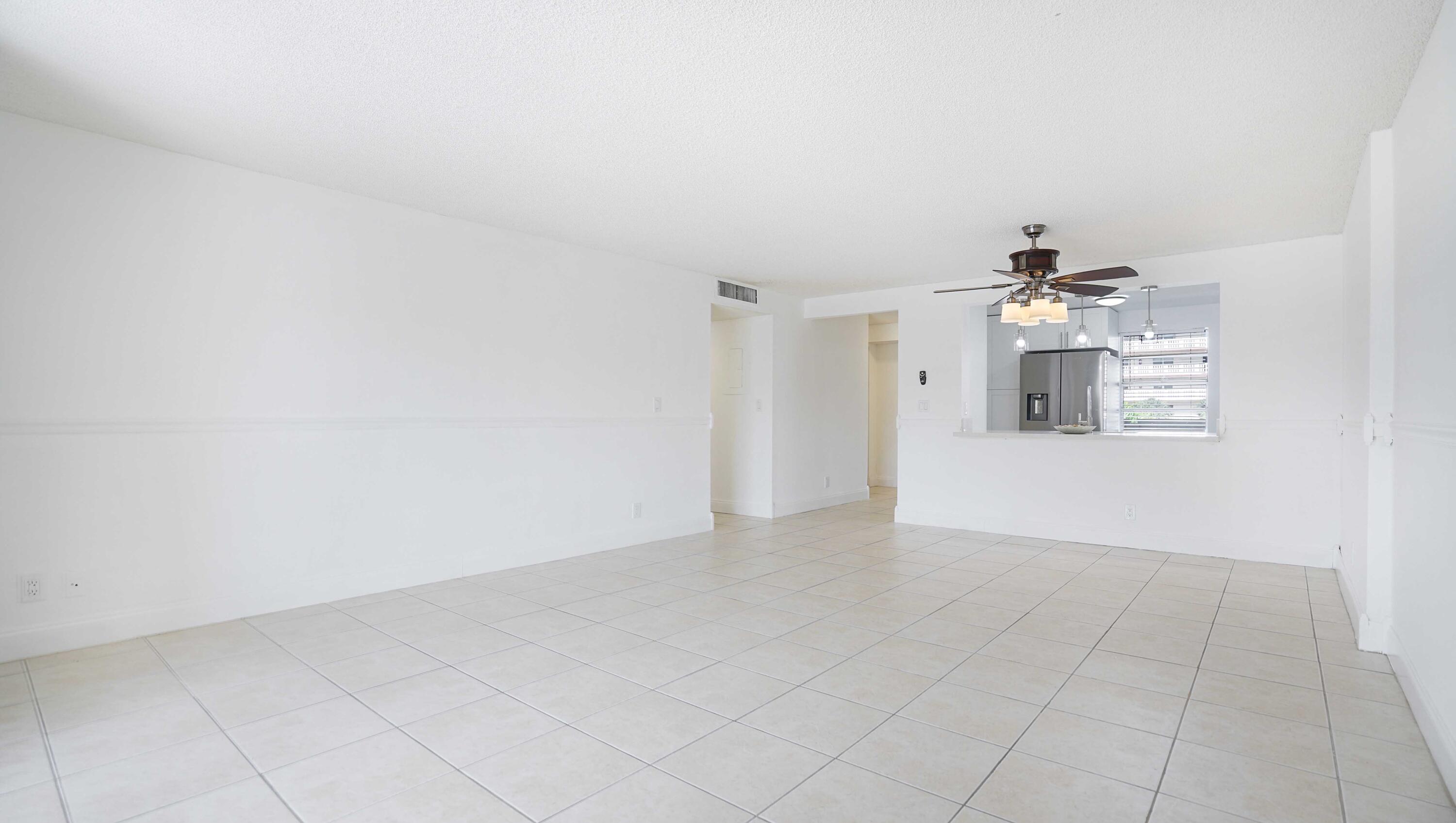 MEADOWBROOK LAKES - Residential Lease