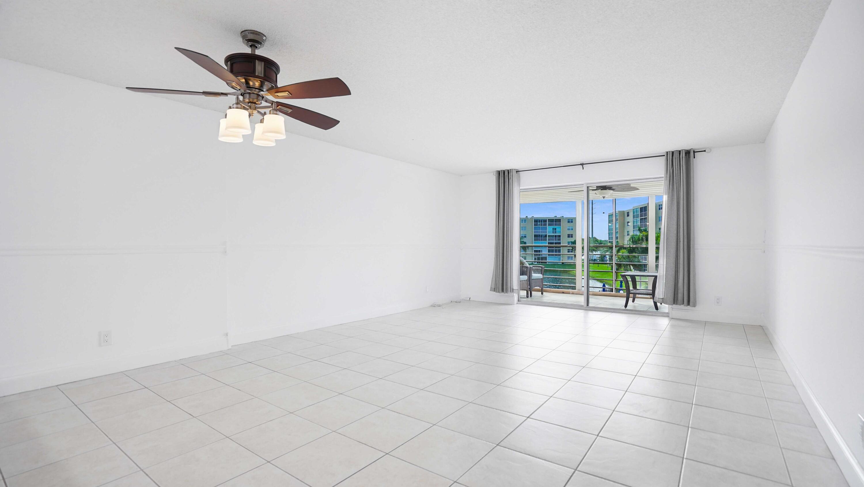 MEADOWBROOK LAKES - Residential Lease