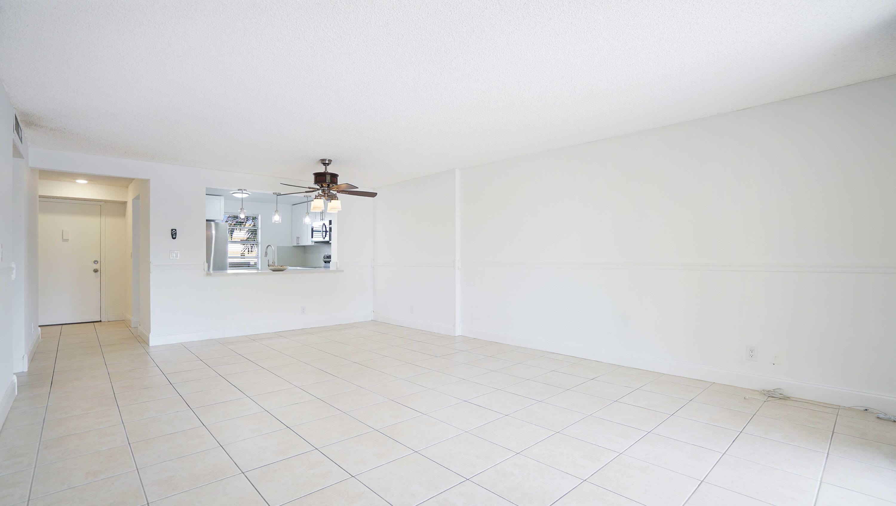 MEADOWBROOK LAKES - Residential Lease