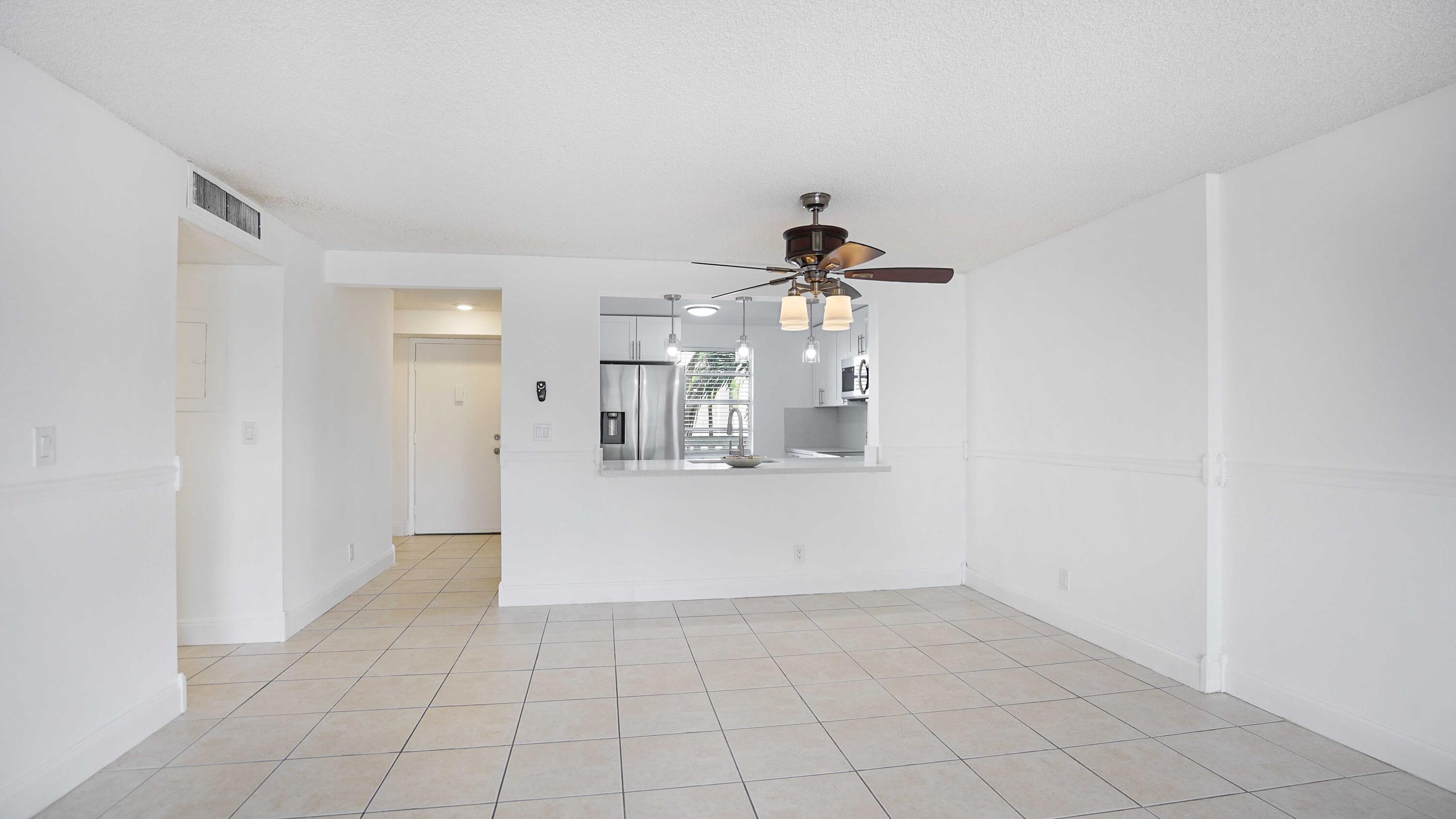 MEADOWBROOK LAKES - Residential Lease