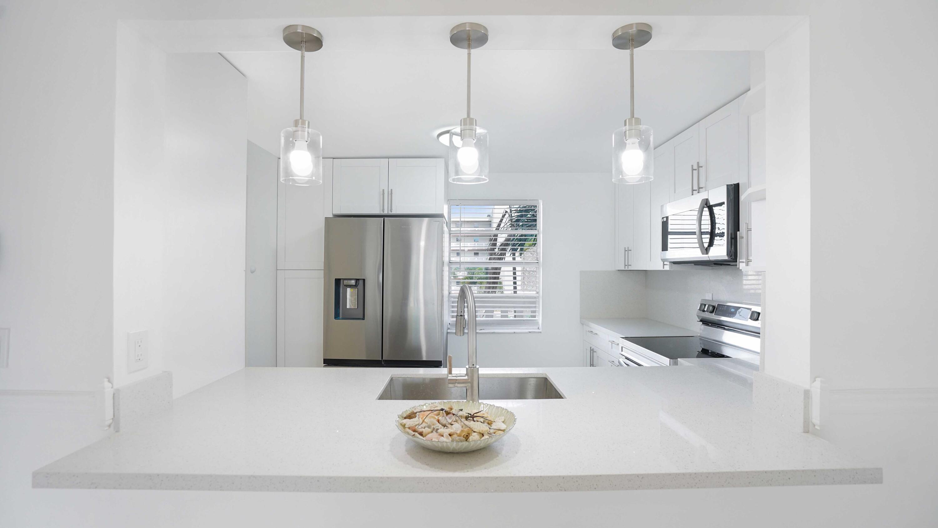 MEADOWBROOK LAKES - Residential Lease