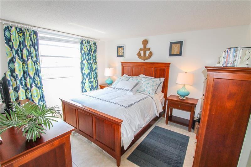 MEADOWBROOK LAKES VIEW I - Residential Lease