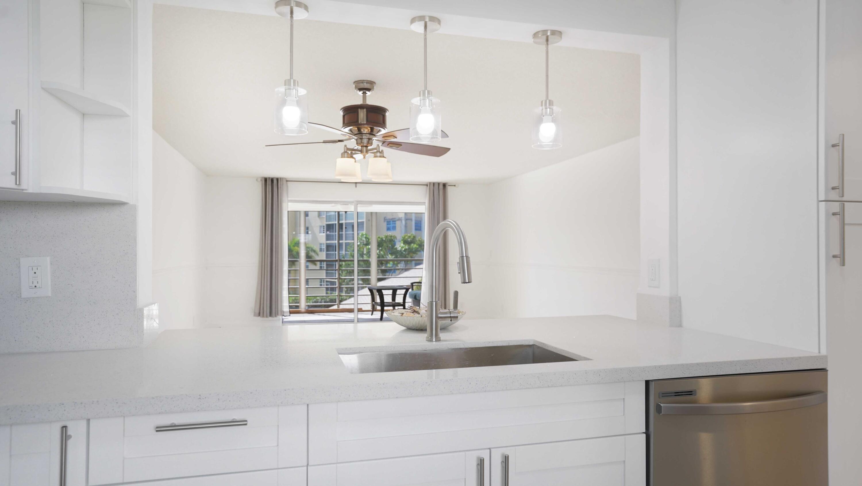 MEADOWBROOK LAKES - Residential Lease