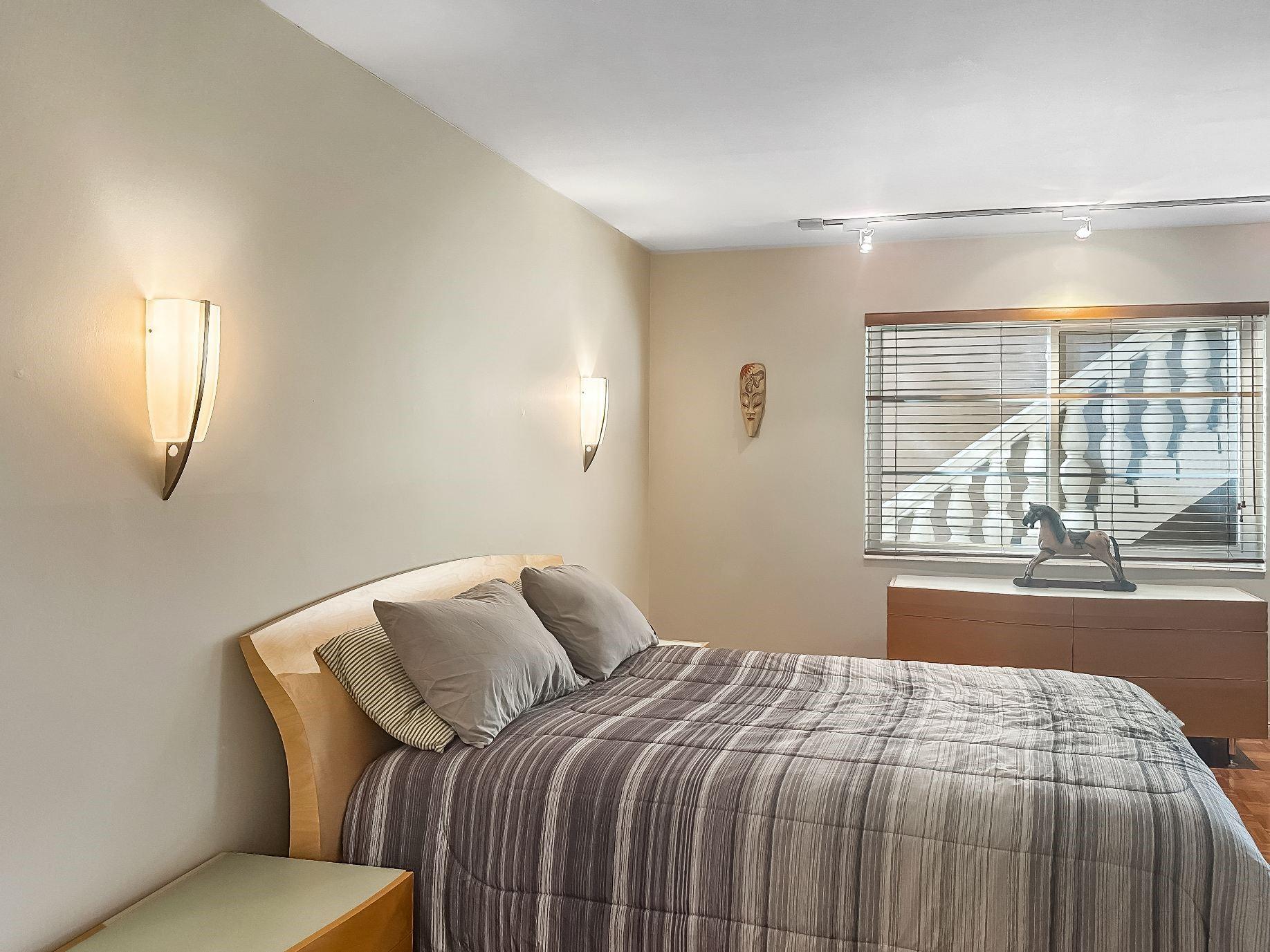 Manor Grove Village I - Residential