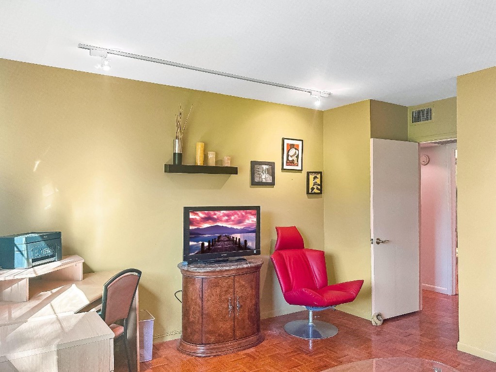 Manor Grove Village I - Residential