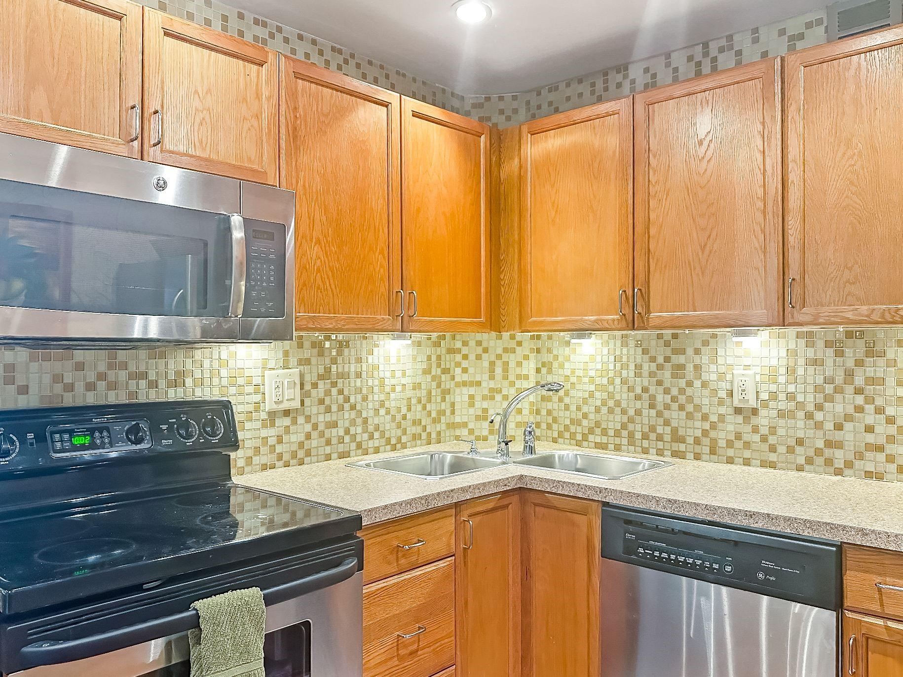 Manor Grove Village I - Residential