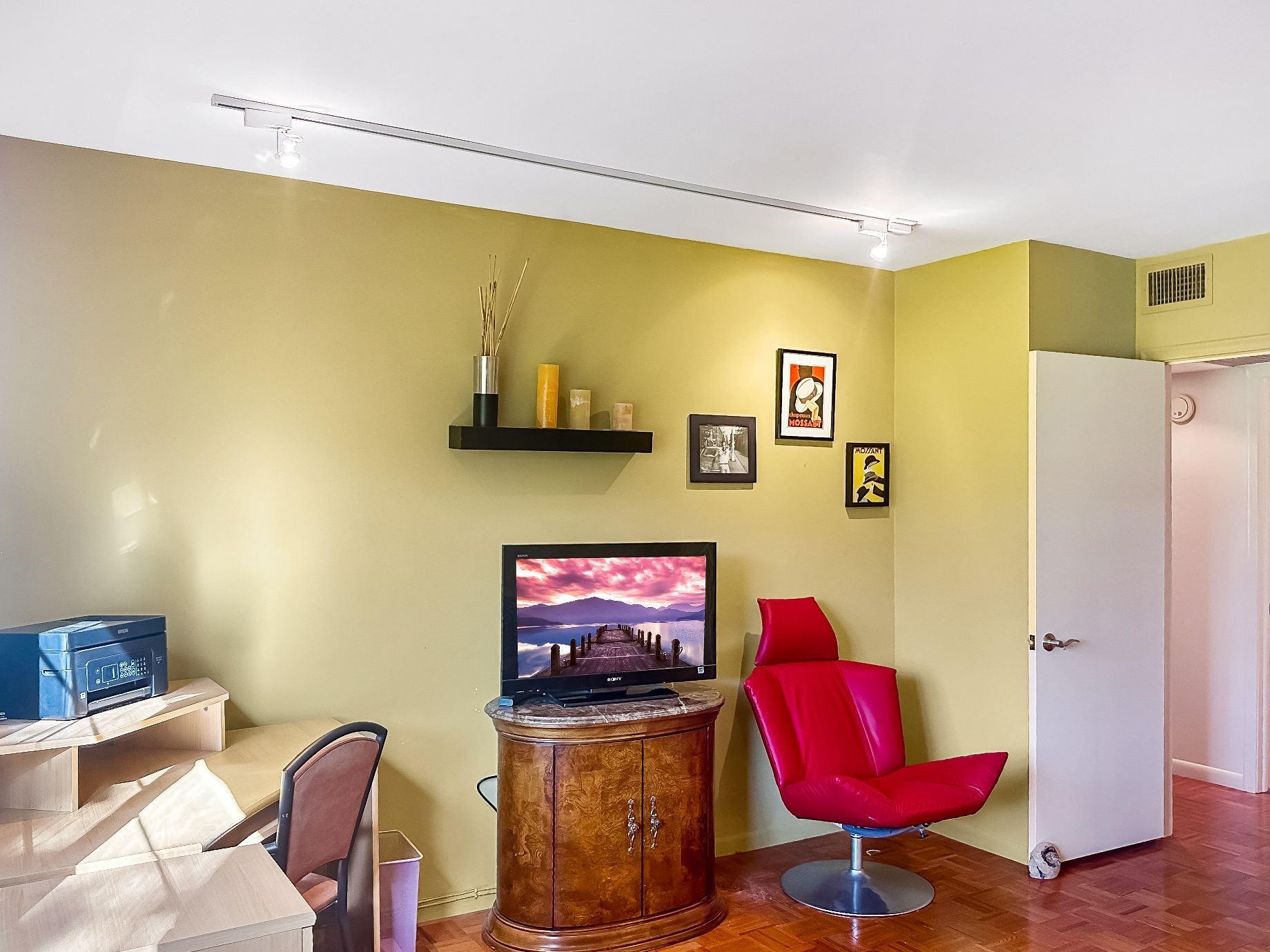 Manor Grove Village I - Residential