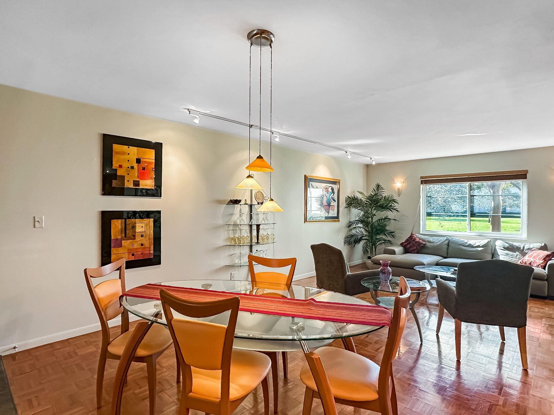 Manor Grove Village I - Residential