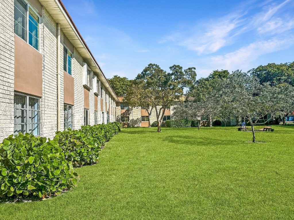 Manor Grove Village I - Residential