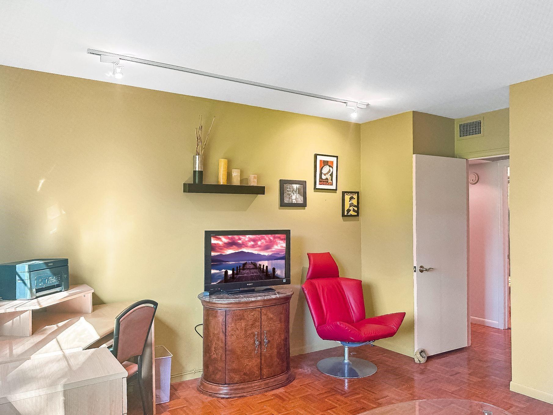 Manor Grove Village I - Residential