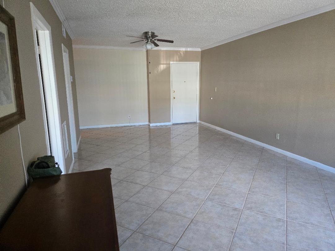 Oakland Grove Village Con - Residential Lease