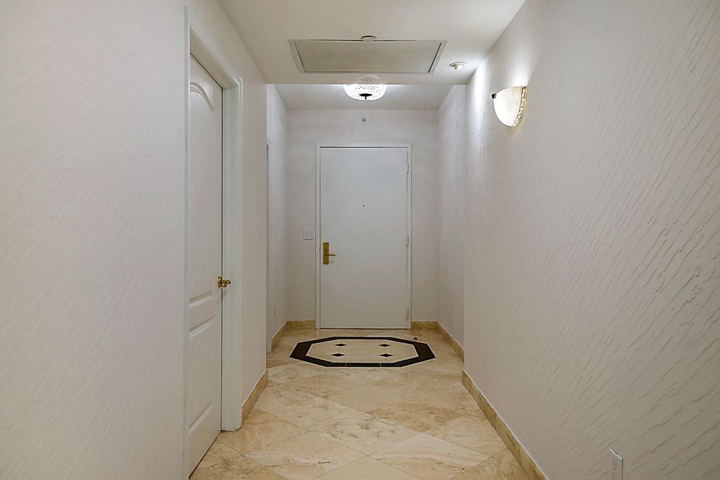 Photo of 500 SE Mizner Boulevard #A608, Boca Raton, FL 33432 (MLS # R11075872)