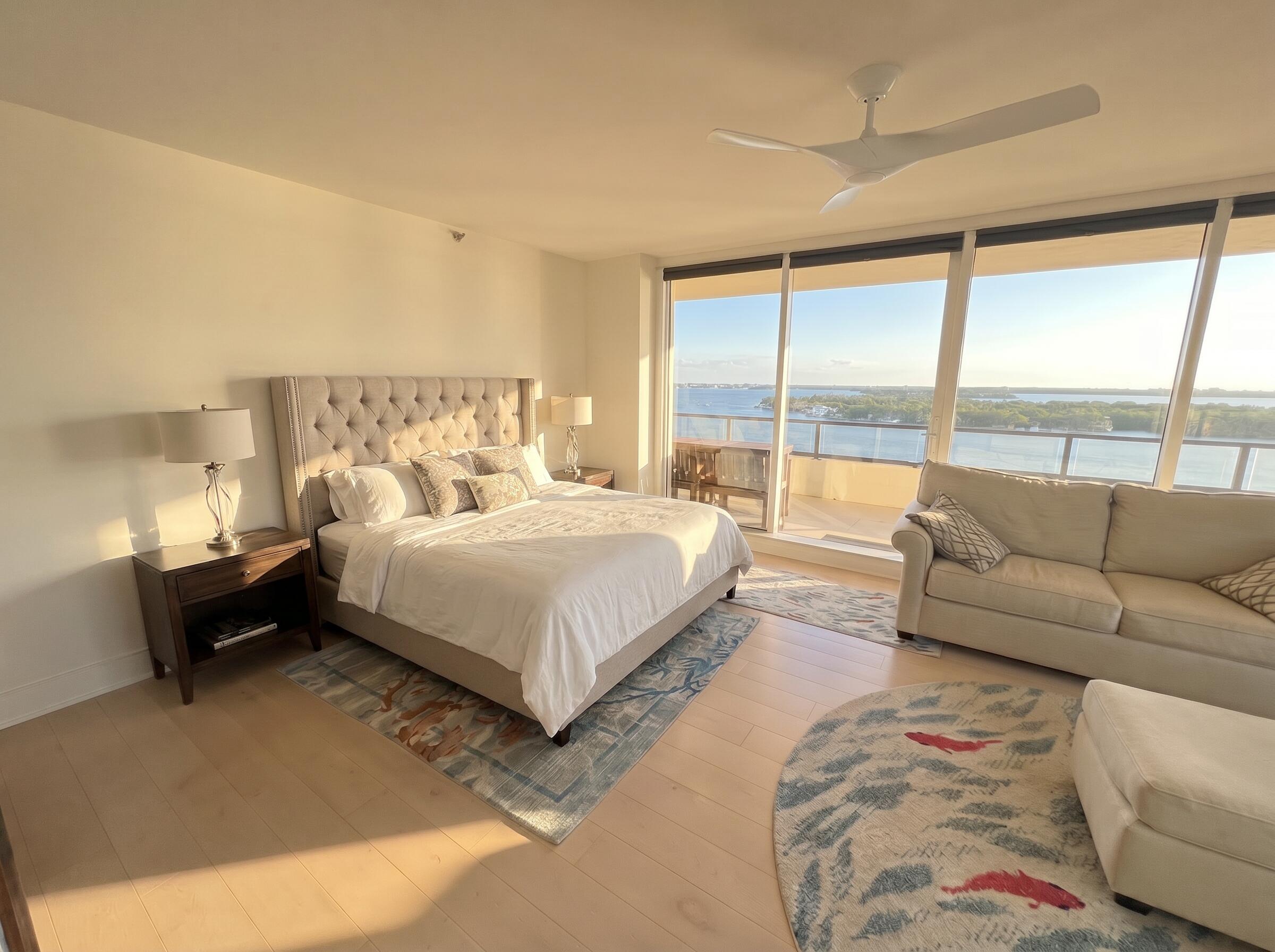 OLD PORT COVE LAKE POINT TOWER CONDO - Residential