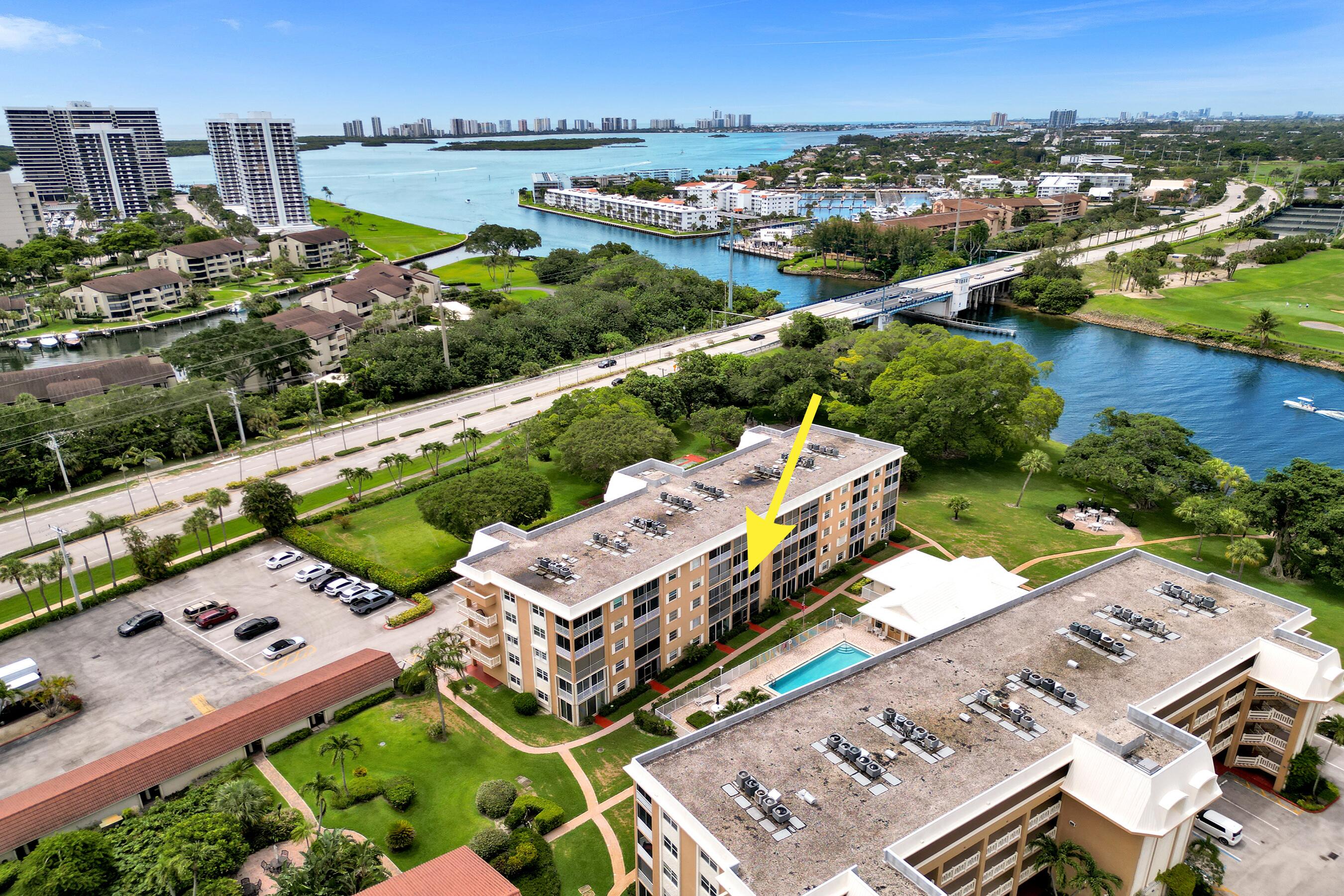 Photo 1 of 39 — 304 Golfview Road 304, North Palm Beach, FL 33408
