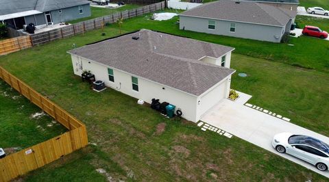 A home in Port St Lucie