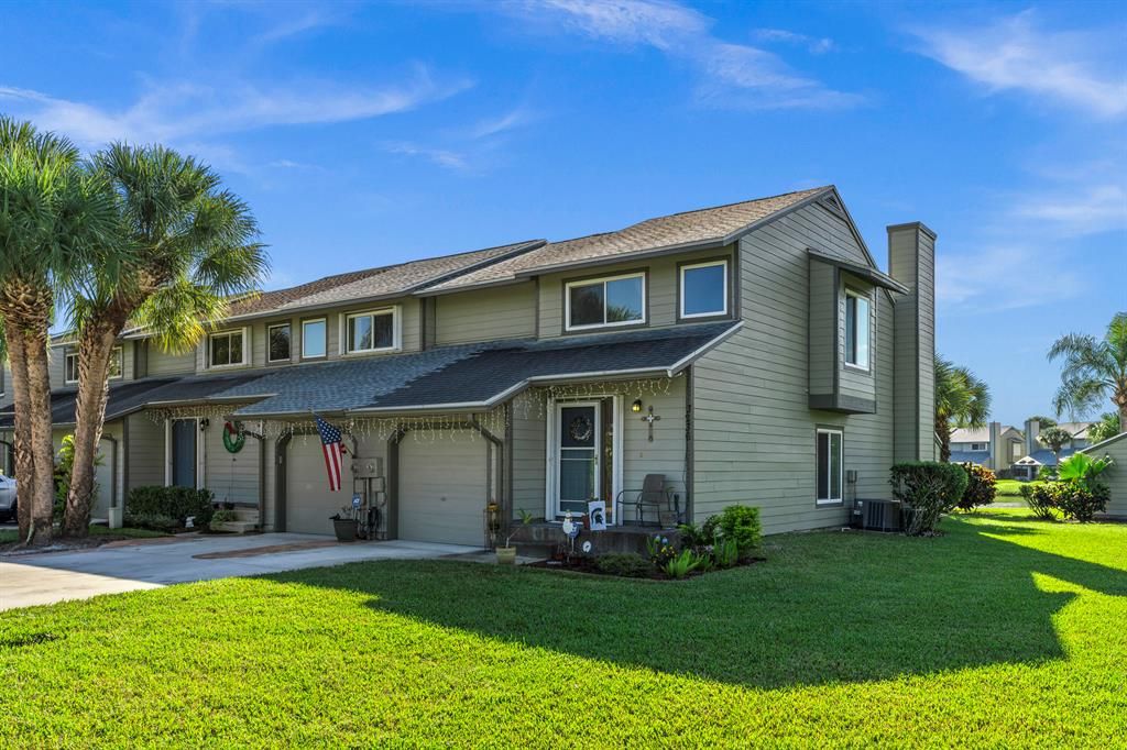 Photo of 3236 NE Holly Creek Drive, Jensen Beach, FL 34957 (MLS # R10763903)