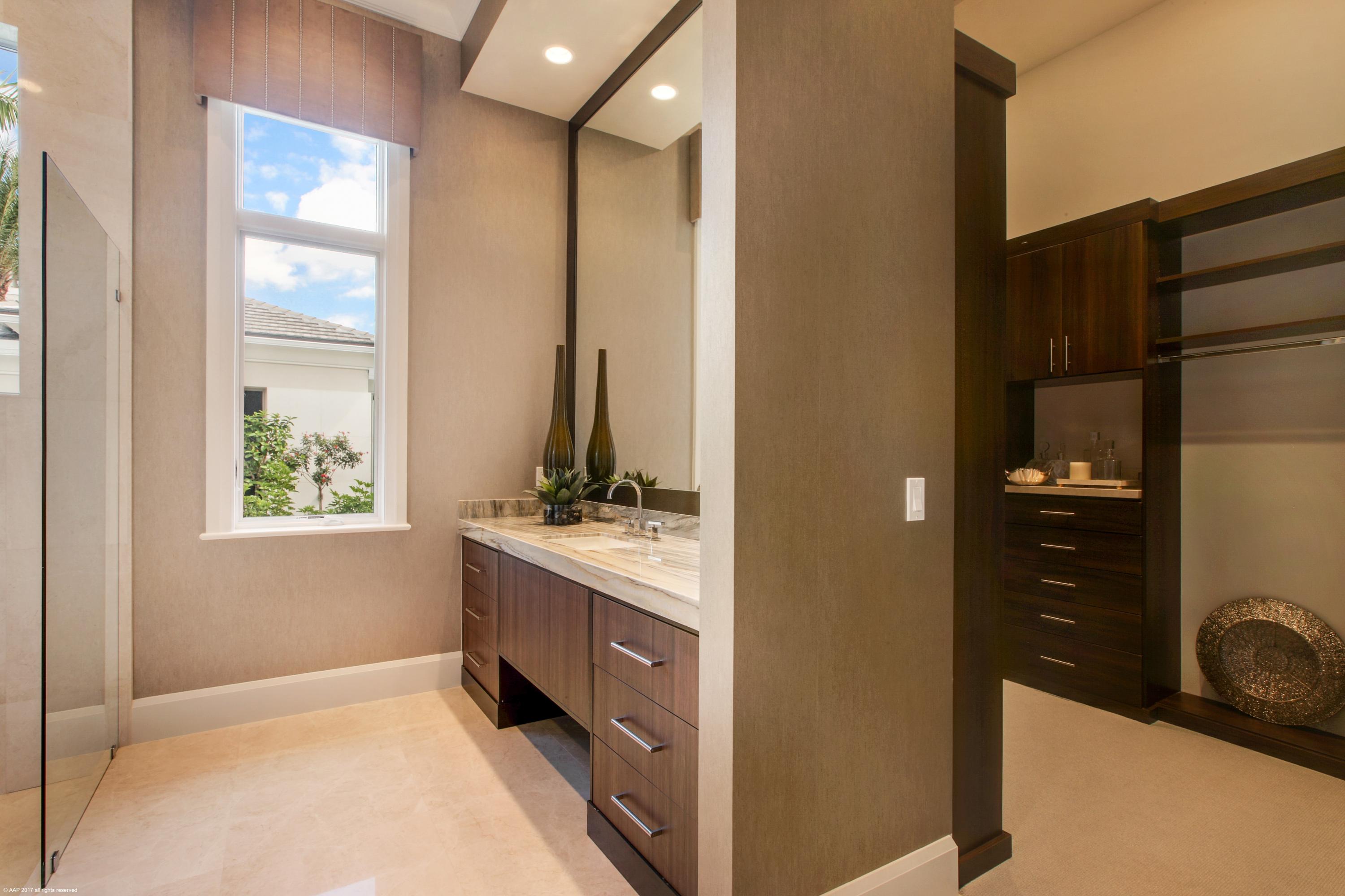 OLD PALM - Residential