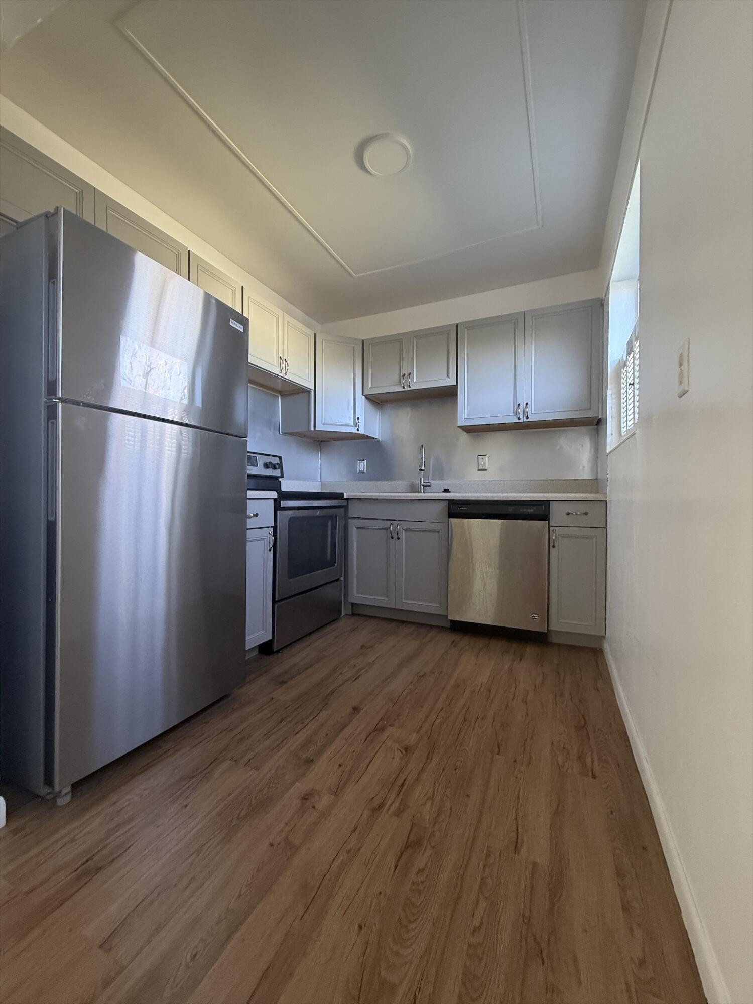 NORWICH CONDO - Residential Lease