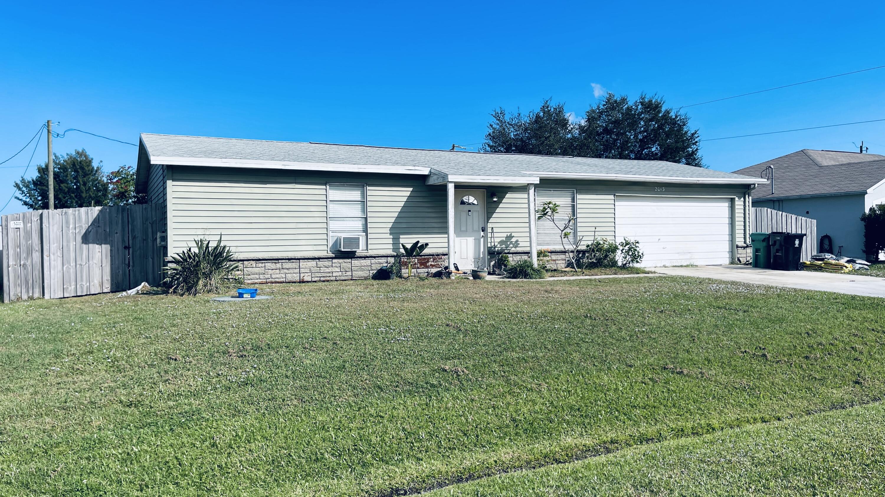 PORT ST LUCIE SECTION 18 - Residential
