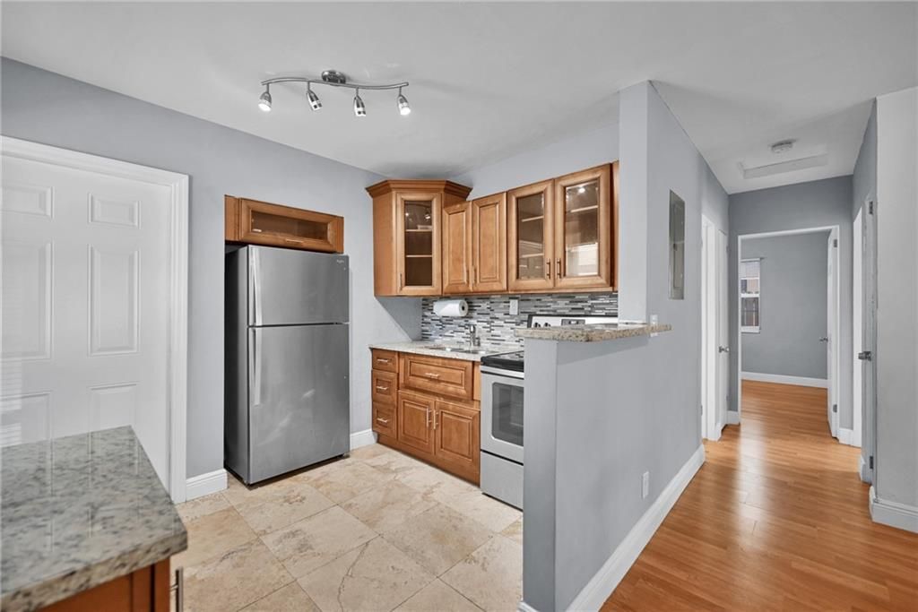 Photo of 109 SE 23rd St #1, Fort Lauderdale, FL 33316 (MLS # F10360948)