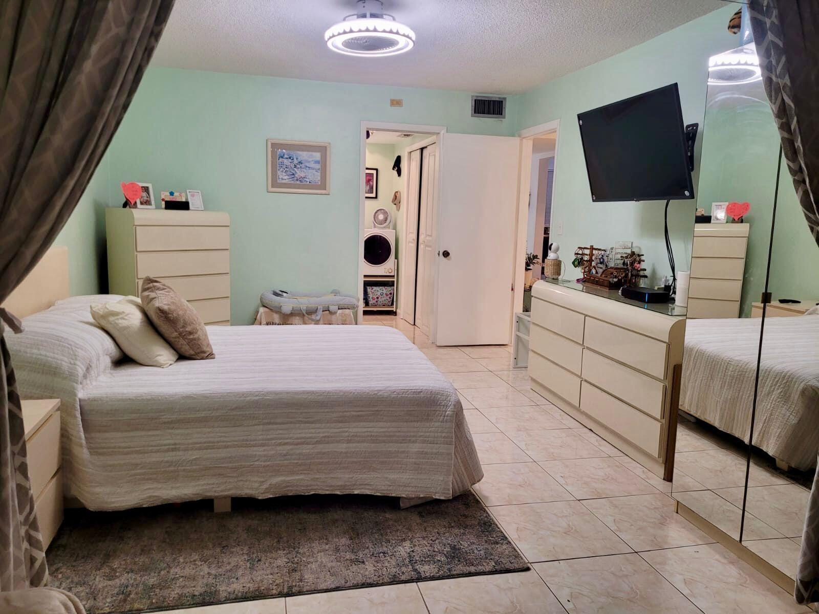 SECOND MOORINGS CONDO - Residential