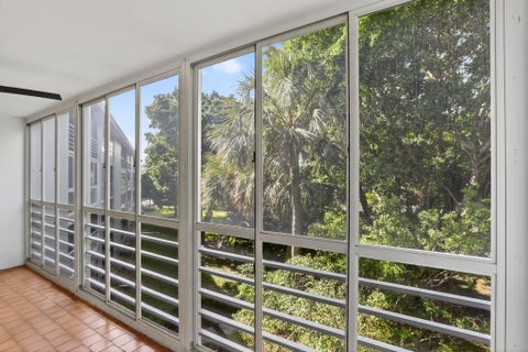 Tiny photo for 3001 Portofino Isle #G3, Coconut Creek, FL 33066 (MLS # B26005675)