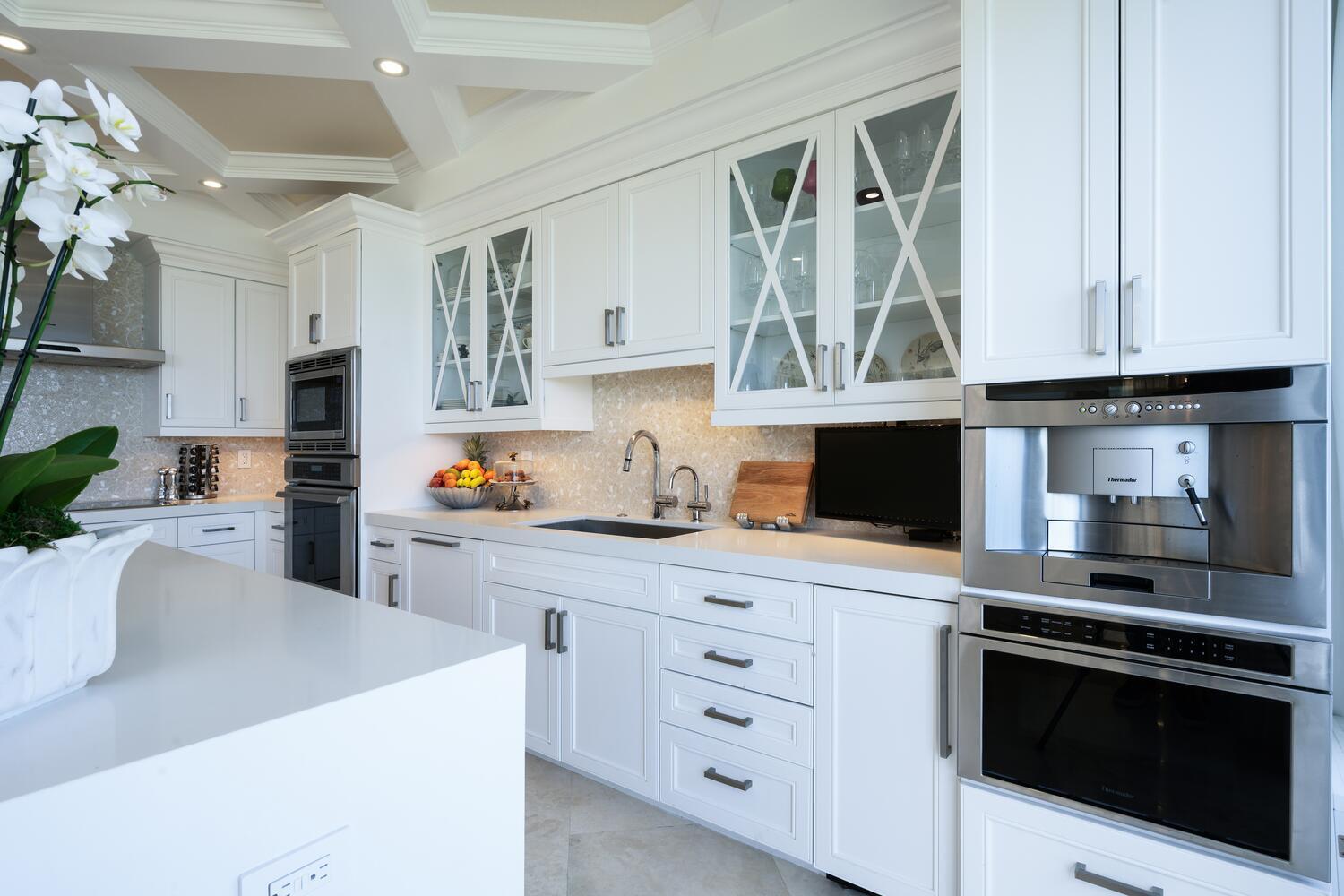 THREE THIRTY OCEAN CONDO - Residential