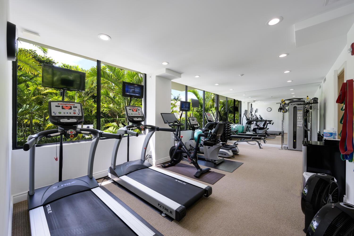 THREE THIRTY OCEAN CONDO - Residential