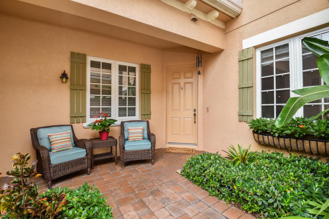 PALOMA - Residential Lease