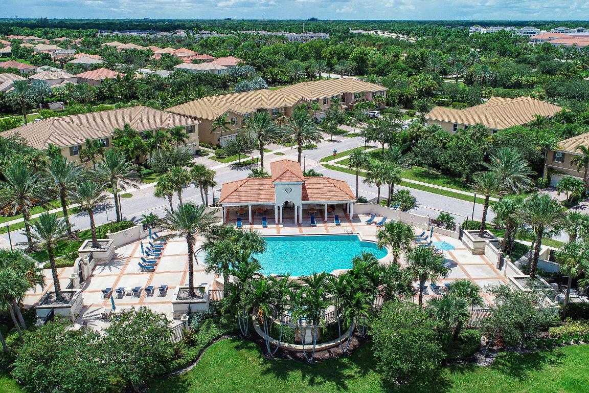 PALOMA - Residential Lease