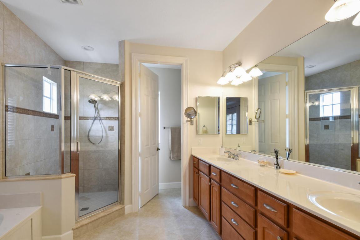 PALOMA - Residential Lease