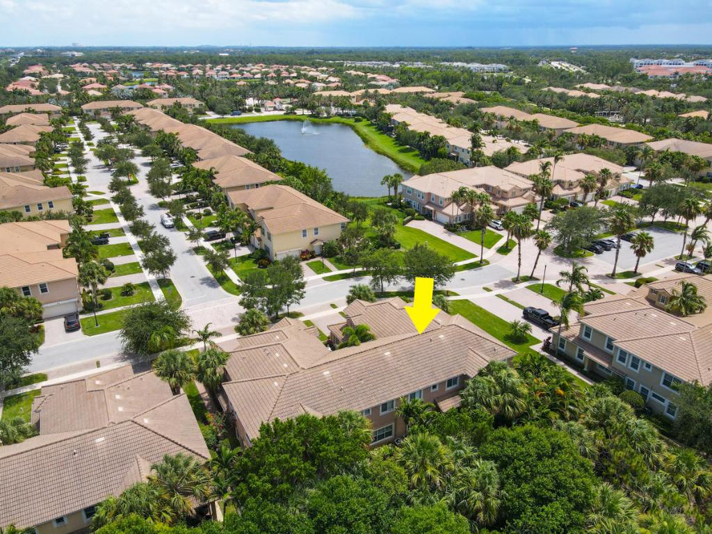 PALOMA - Residential Lease