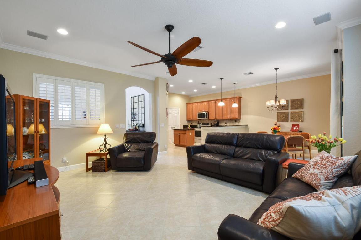 PALOMA - Residential Lease